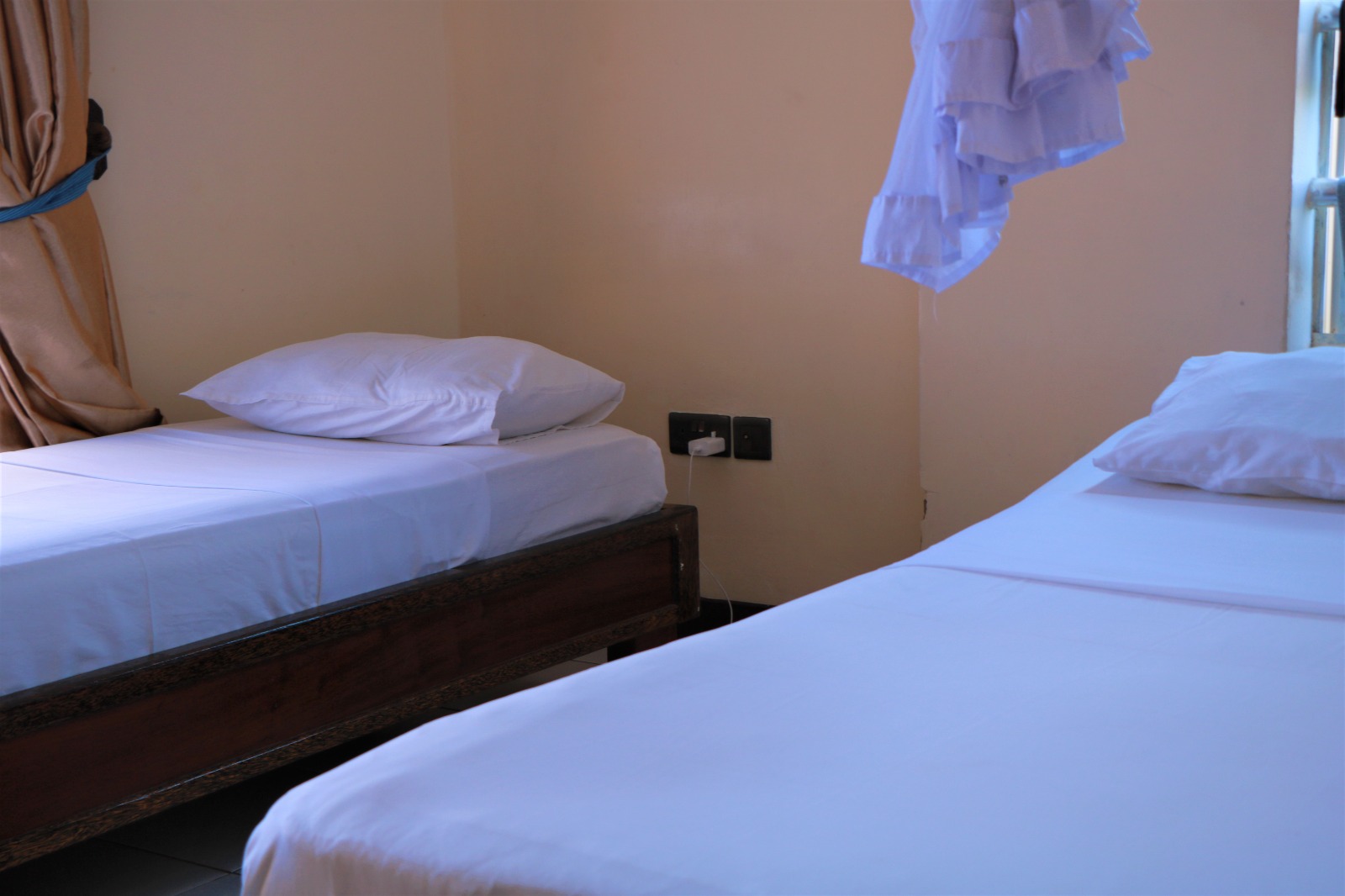 Spacious 2 bedroom beachfront in Mombasa-Malindi R. Affordable furnished Hotel for vacation in Nyali Road | Zuru Life Africa